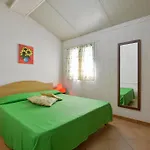 Poseidonia 3*