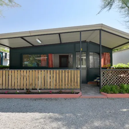 Camping Poseidonia 3*